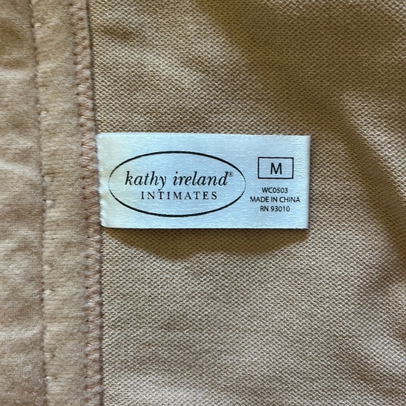 Kathy Ireland Intimates corset size medium GUC - Picture 3 of 3